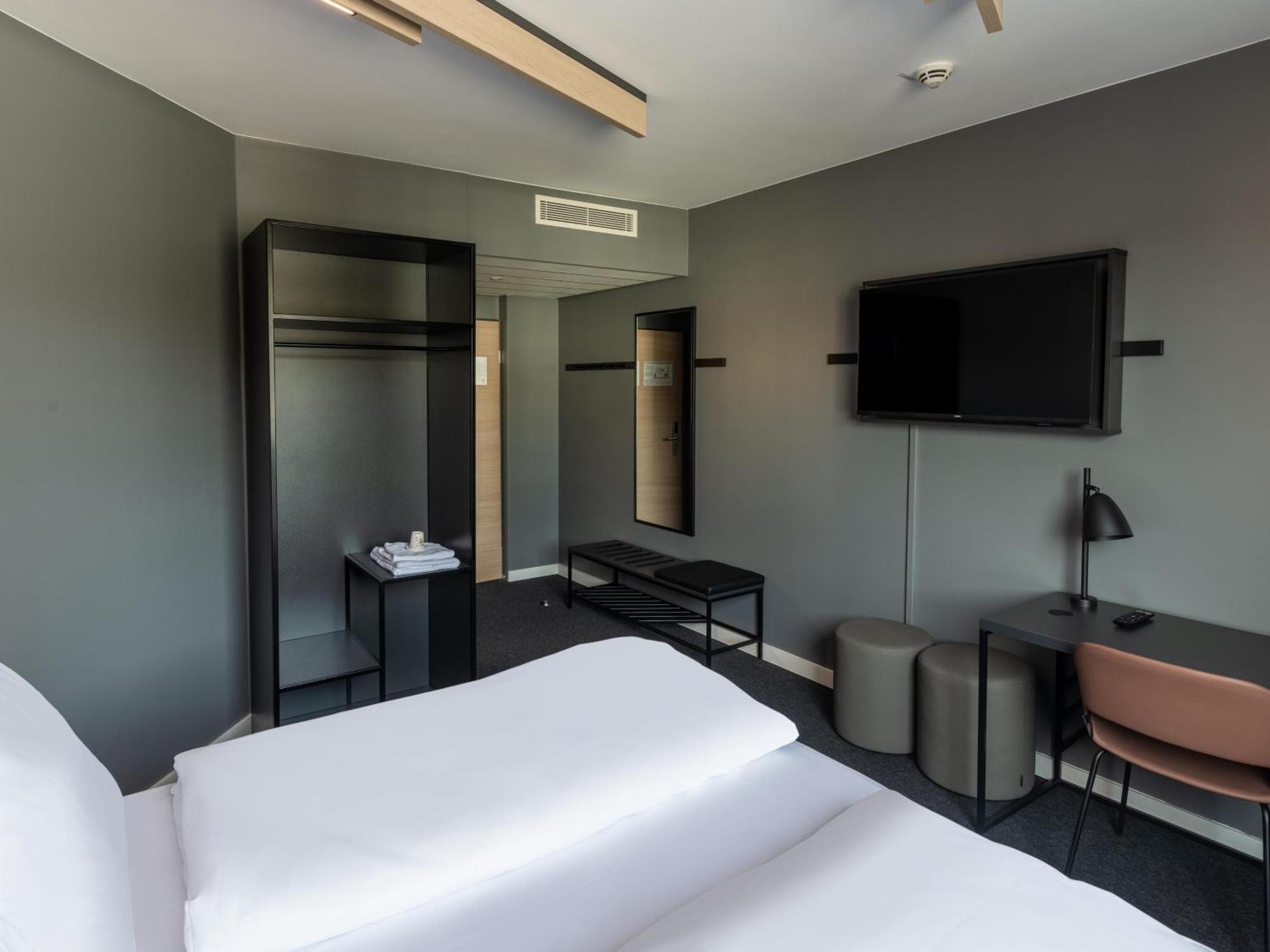 Hotel City-ost 2*